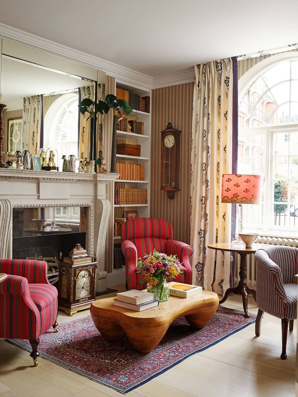Designer Kit Kemp's Bold and Colorful Hyde Park Home 7 kit kemp colorful hyde park home nordroom6 Designer Kit Kemp's Bold and Colorful Hyde Park Home