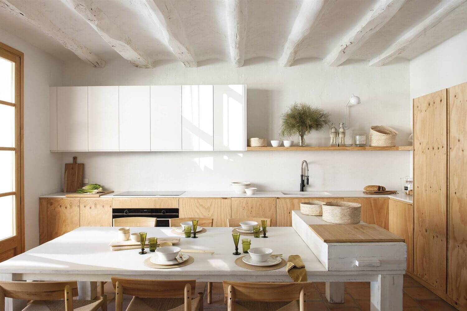 Natural Country Style in a 19th-Century Townhouse in Barcelona 4 natural country style 19th century townhouse barcelona nordroom3 Natural Country Style in a 19th-Century Townhouse in Barcelona