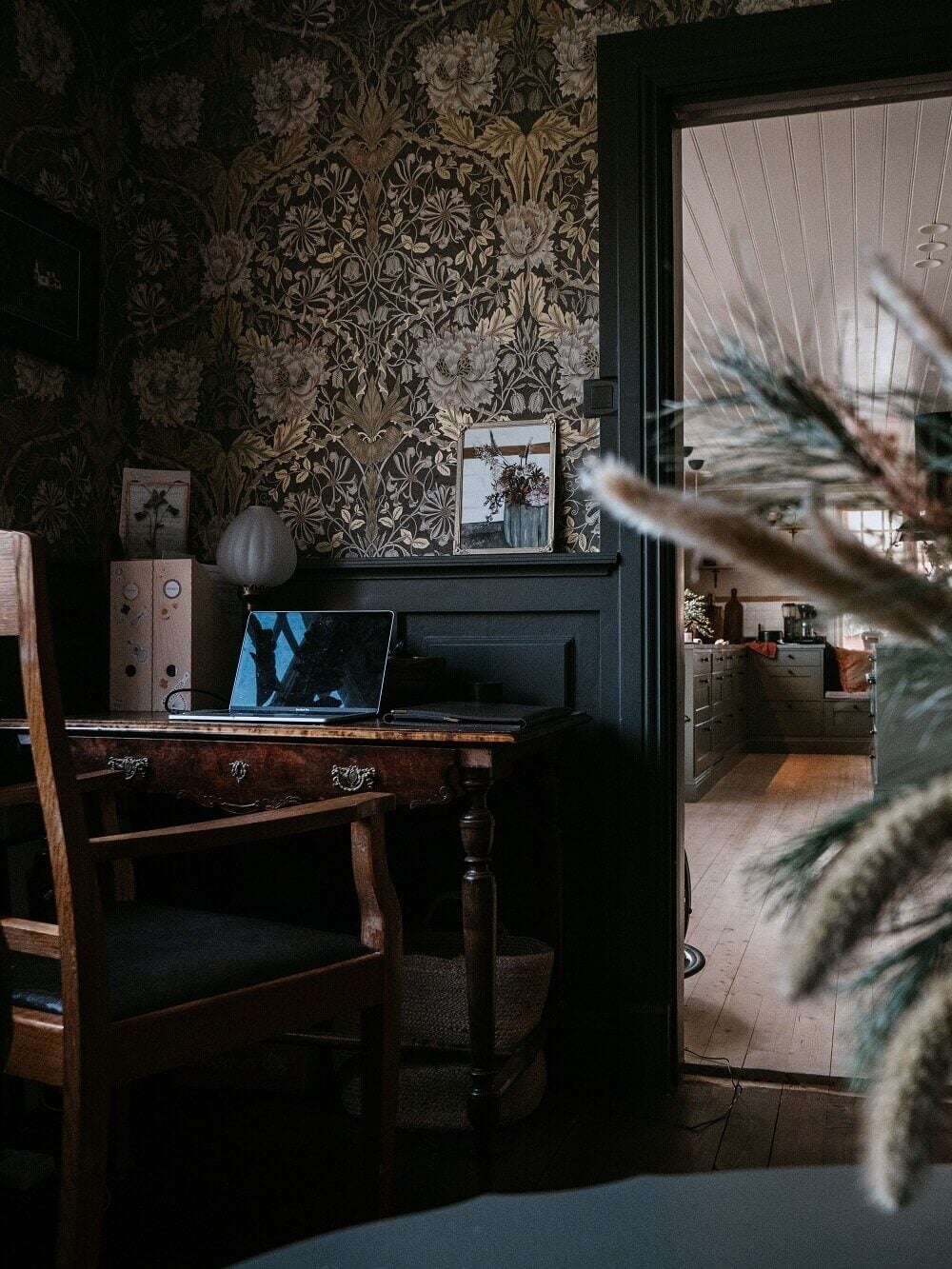 A Beautiful Vintage Country House in Sweden 18 vintage country house sweden nordroom17 A Beautiful Vintage Country House in Sweden