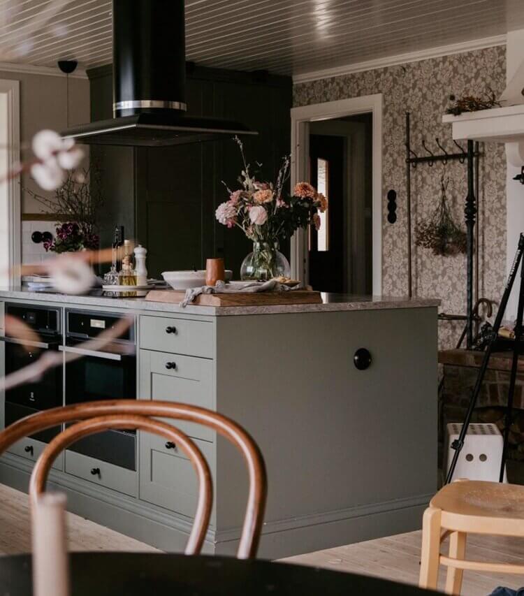 A Beautiful Vintage Country House in Sweden 4 vintage country house sweden nordroom3 A Beautiful Vintage Country House in Sweden