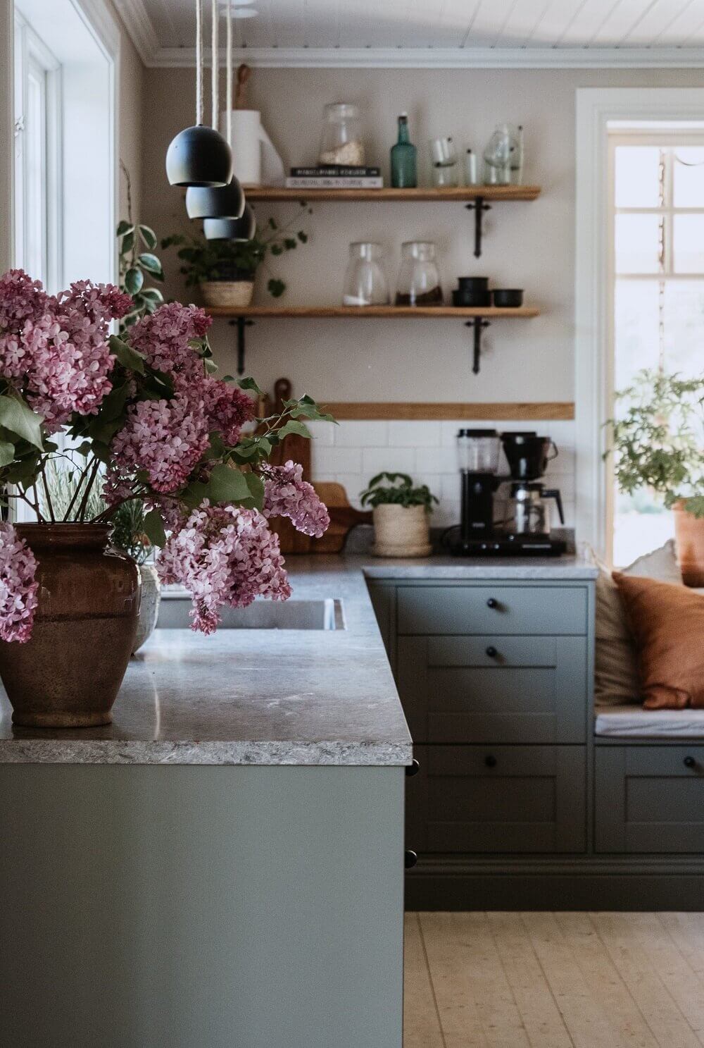 A Beautiful Vintage Country House in Sweden 8 vintage country house sweden nordroom7 A Beautiful Vintage Country House in Sweden