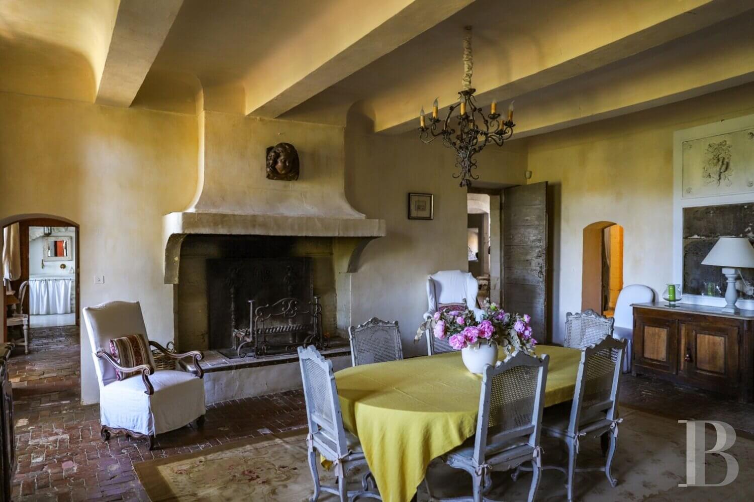 Unique Properties | An 18th-Century Chateau in Lubéron 7 18th century chateau luberon france nordroom6 Unique Properties | An 18th-Century Chateau in Lubéron