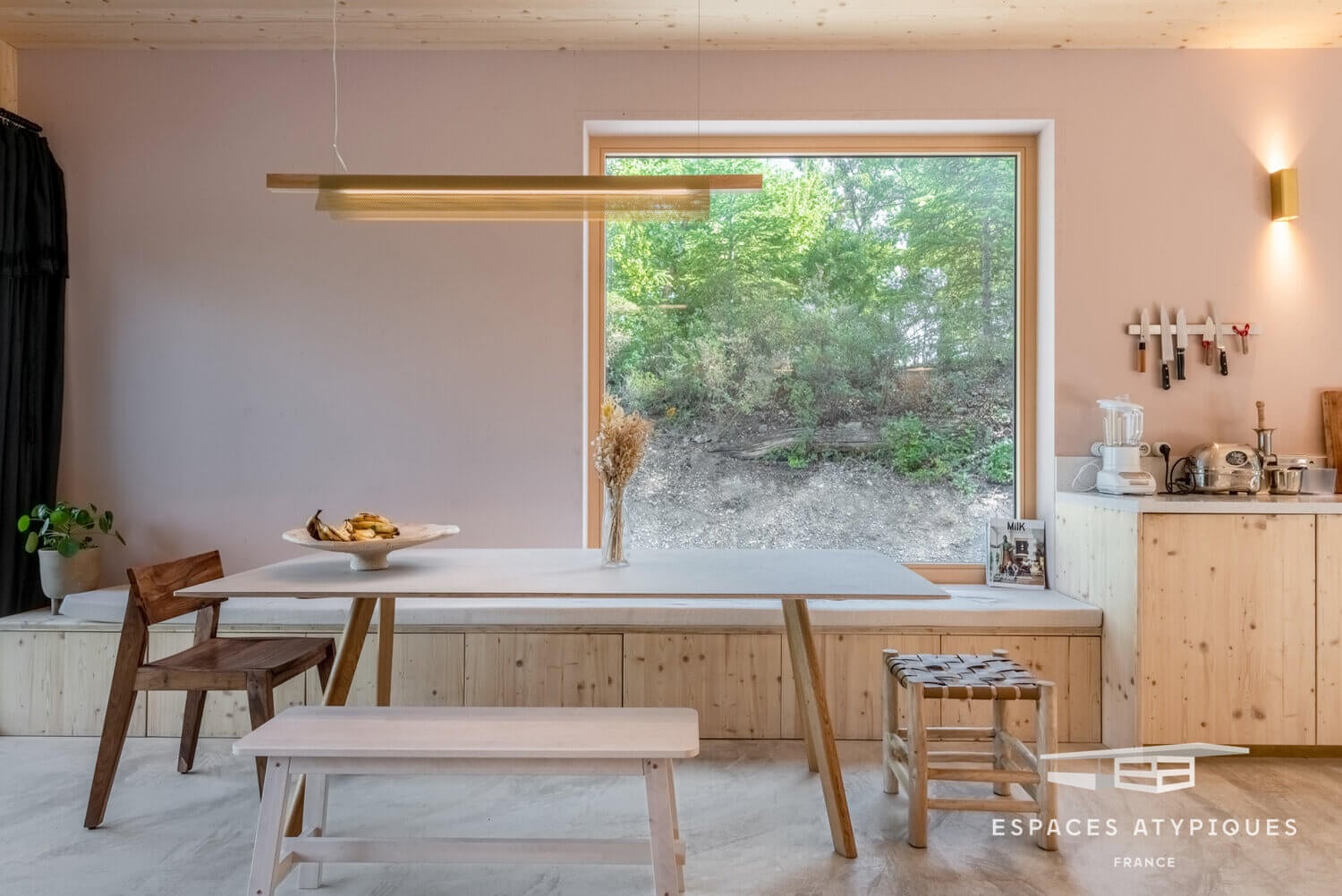 A Minimalistic Wooden Home Overlooking the Provence Countryside 1 AMinimalisticWoodenHomewithAmazingViewsovertheProvenceCountryside TheNordroom A Minimalistic Wooden Home Overlooking the Provence Countryside