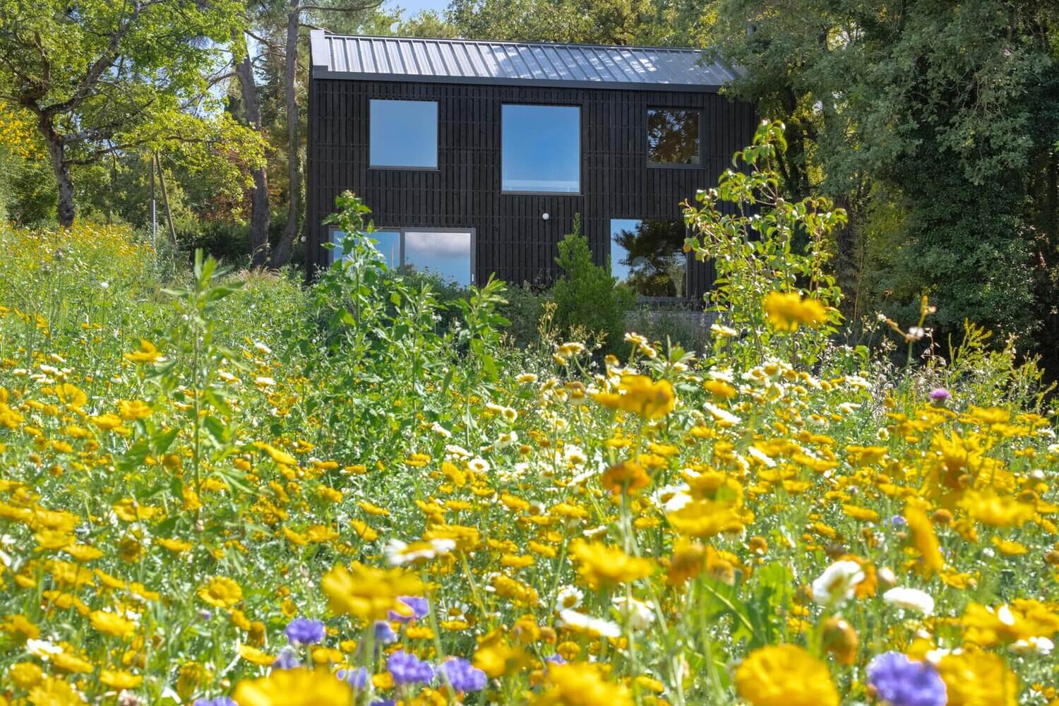 A Minimalistic Wooden Home Overlooking the Provence Countryside 19 AMinimalisticWoodenHomewithAmazingViewsovertheProvenceCountryside TheNordroom18 A Minimalistic Wooden Home Overlooking the Provence Countryside