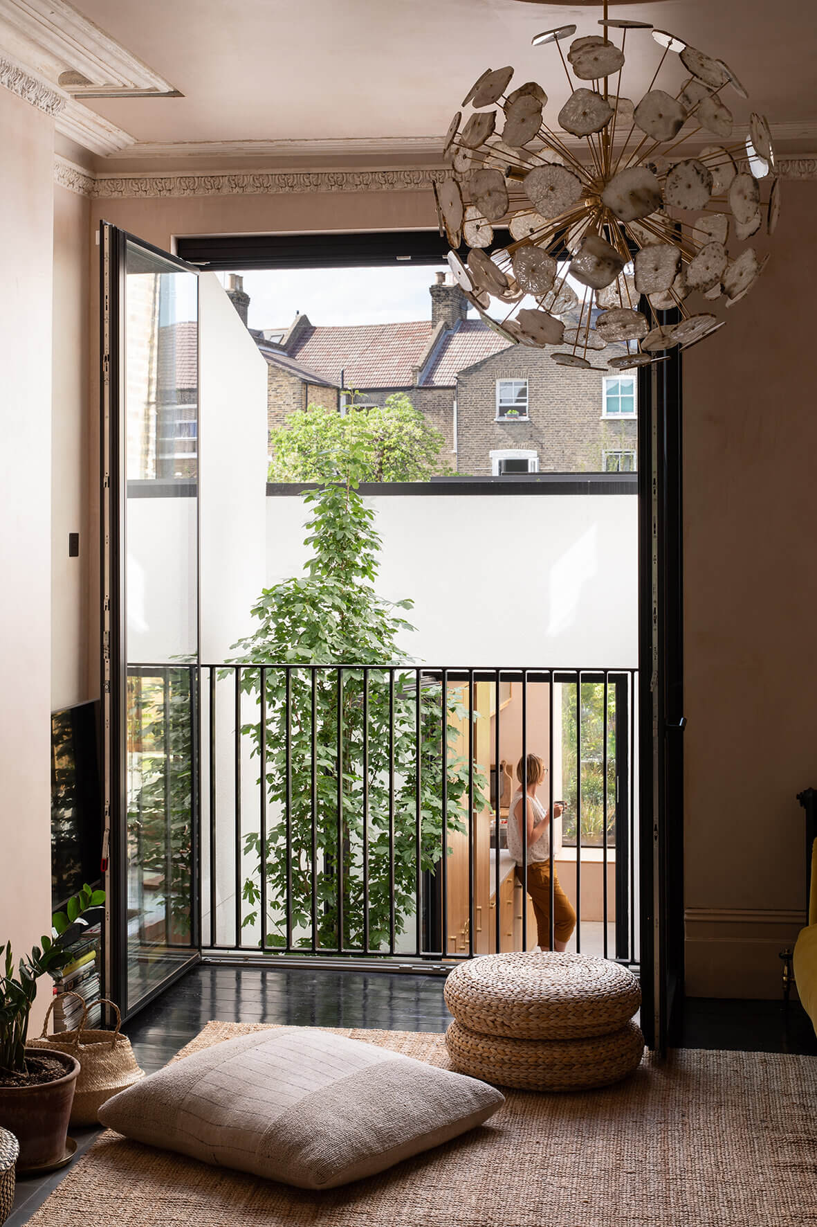 A Victorian Home with A Modern Extension and Tiny Japanese-Style Courtyard 16 AVictorianHomewithAModernExtensionandTinyJapanese StyleCourtyard TheNordroom15 A Victorian Home with A Modern Extension and Tiny Japanese-Style Courtyard