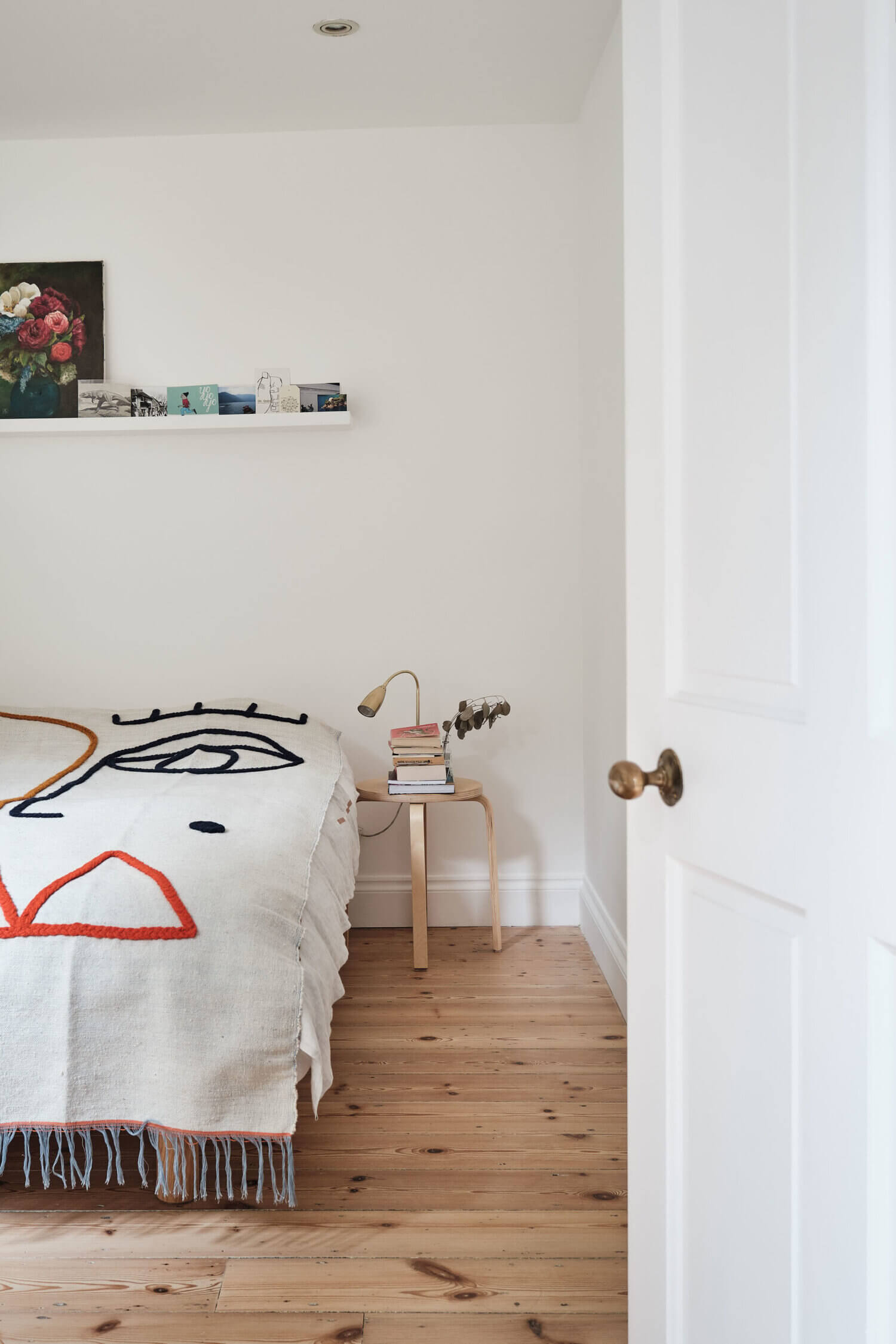 A Light Basement Apartment in London with a Lovely Patio 15 light basement apartment london patio nordroom14 A Light Basement Apartment in London with a Lovely Patio