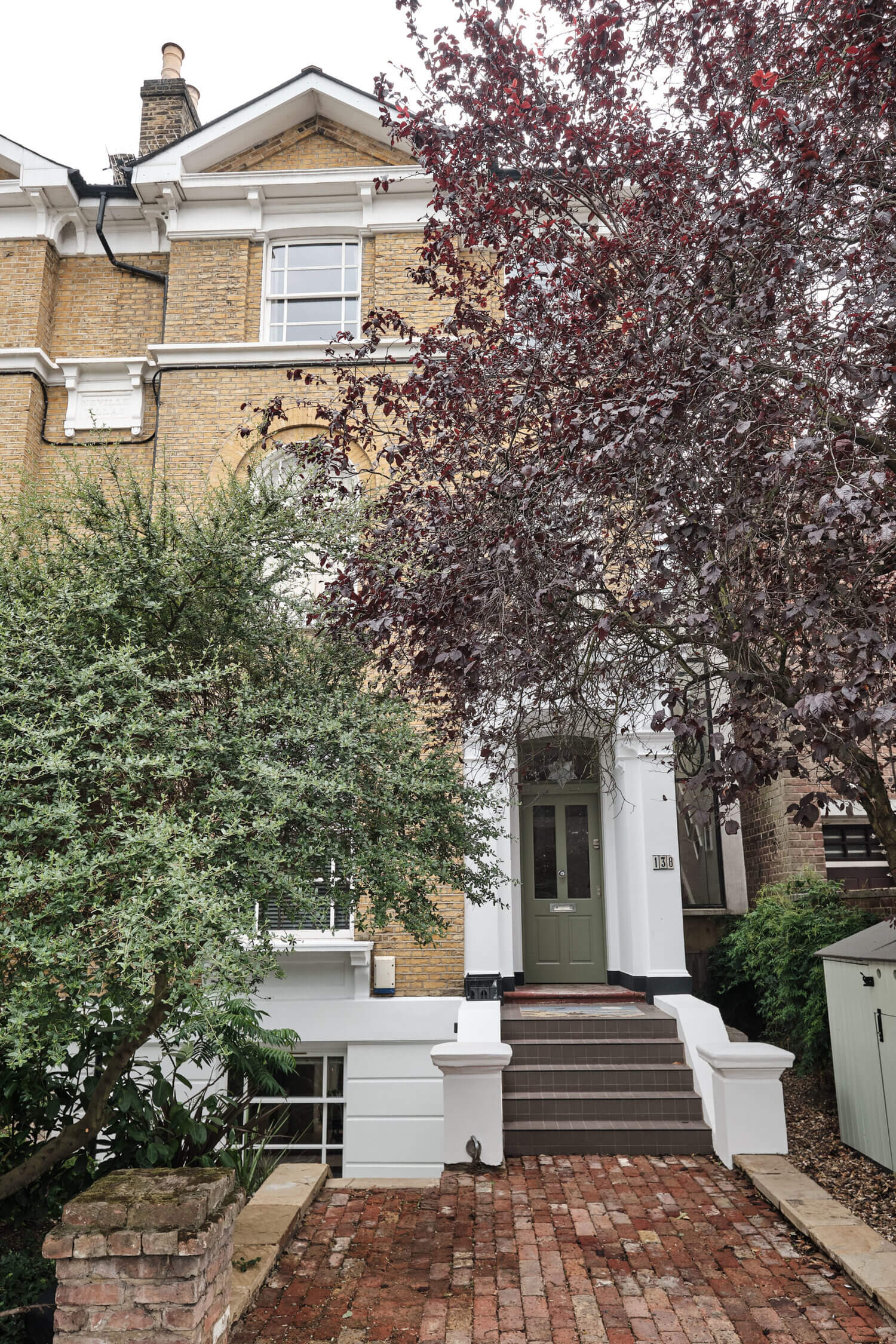 A Light Basement Apartment in London with a Lovely Patio 19 light basement apartment london patio nordroom18 A Light Basement Apartment in London with a Lovely Patio