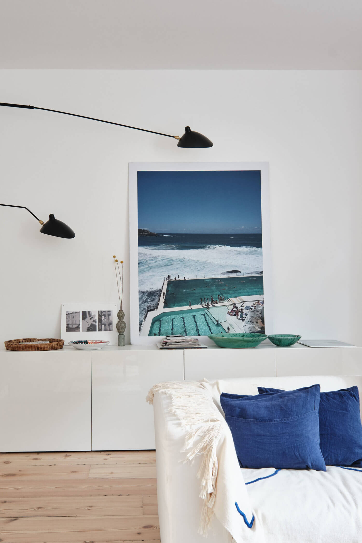 A Light Basement Apartment in London with a Lovely Patio 4 light basement apartment london patio nordroom3 A Light Basement Apartment in London with a Lovely Patio