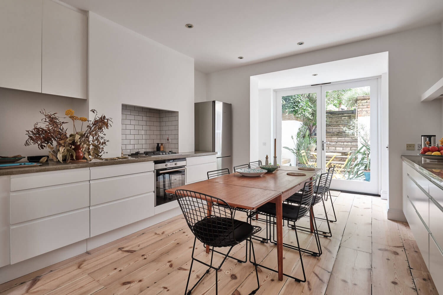 A Light Basement Apartment in London with a Lovely Patio 5 light basement apartment london patio nordroom4 A Light Basement Apartment in London with a Lovely Patio