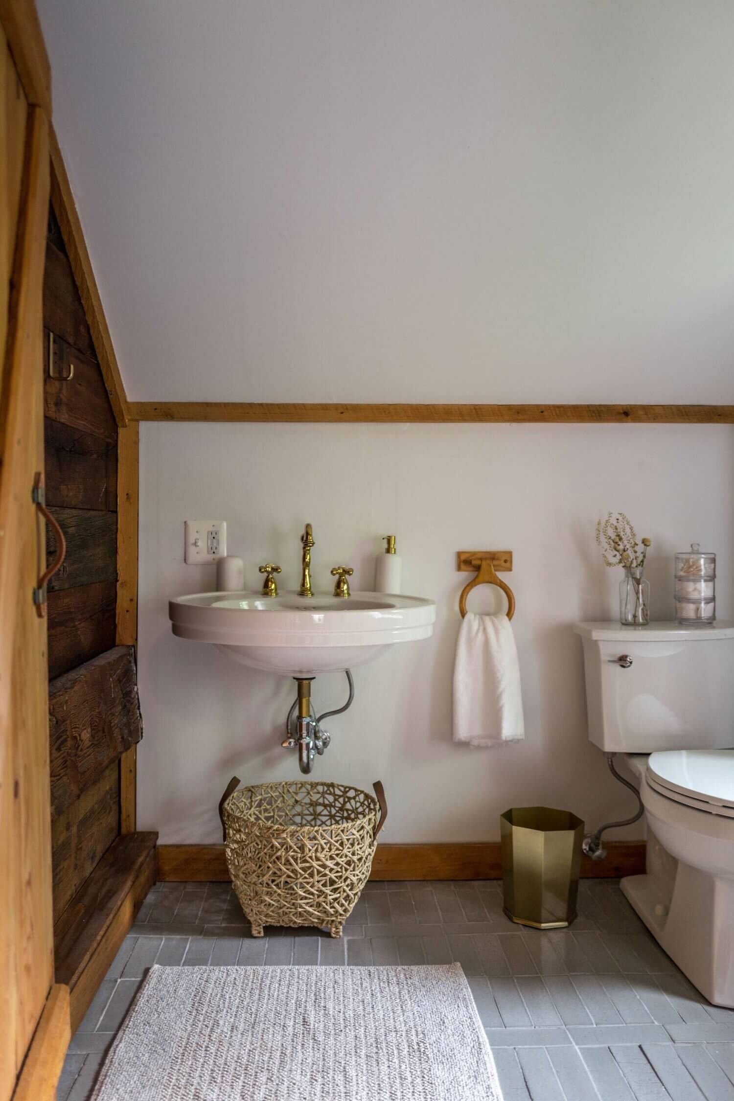The Hunter Barnhouse: A Stylish Slow Living Airbnb Surrounded by Nature 23 the hunter barnhouse airbnb nordroom22 The Hunter Barnhouse: A Stylish Slow Living Airbnb Surrounded by Nature