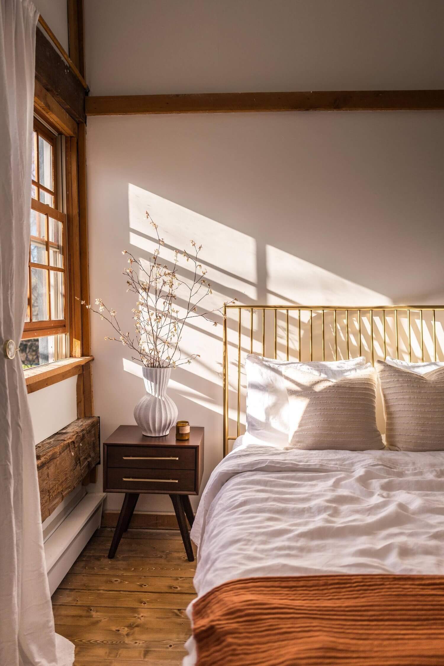The Hunter Barnhouse: A Stylish Slow Living Airbnb Surrounded by Nature 25 the hunter barnhouse airbnb nordroom24 The Hunter Barnhouse: A Stylish Slow Living Airbnb Surrounded by Nature