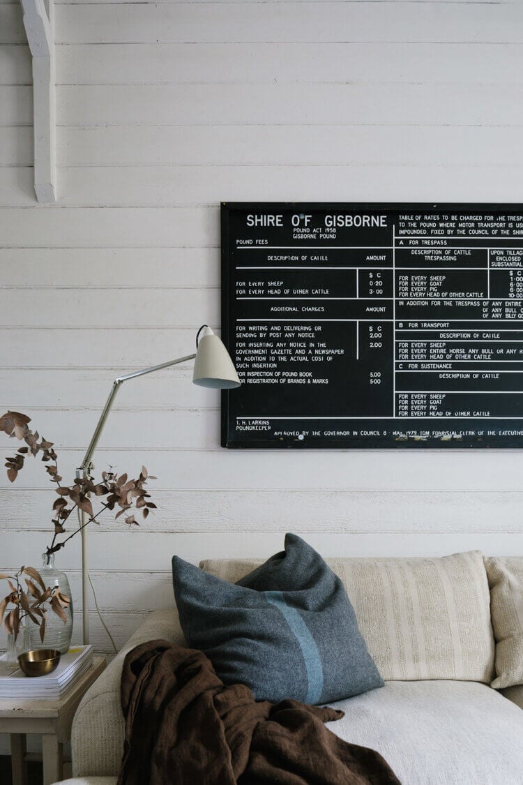 The White Vintage Weatherboard Cottage of an Interior Photographer 4 white vintage weatherboard cottage australia nordroom2 The White Vintage Weatherboard Cottage of an Interior Photographer