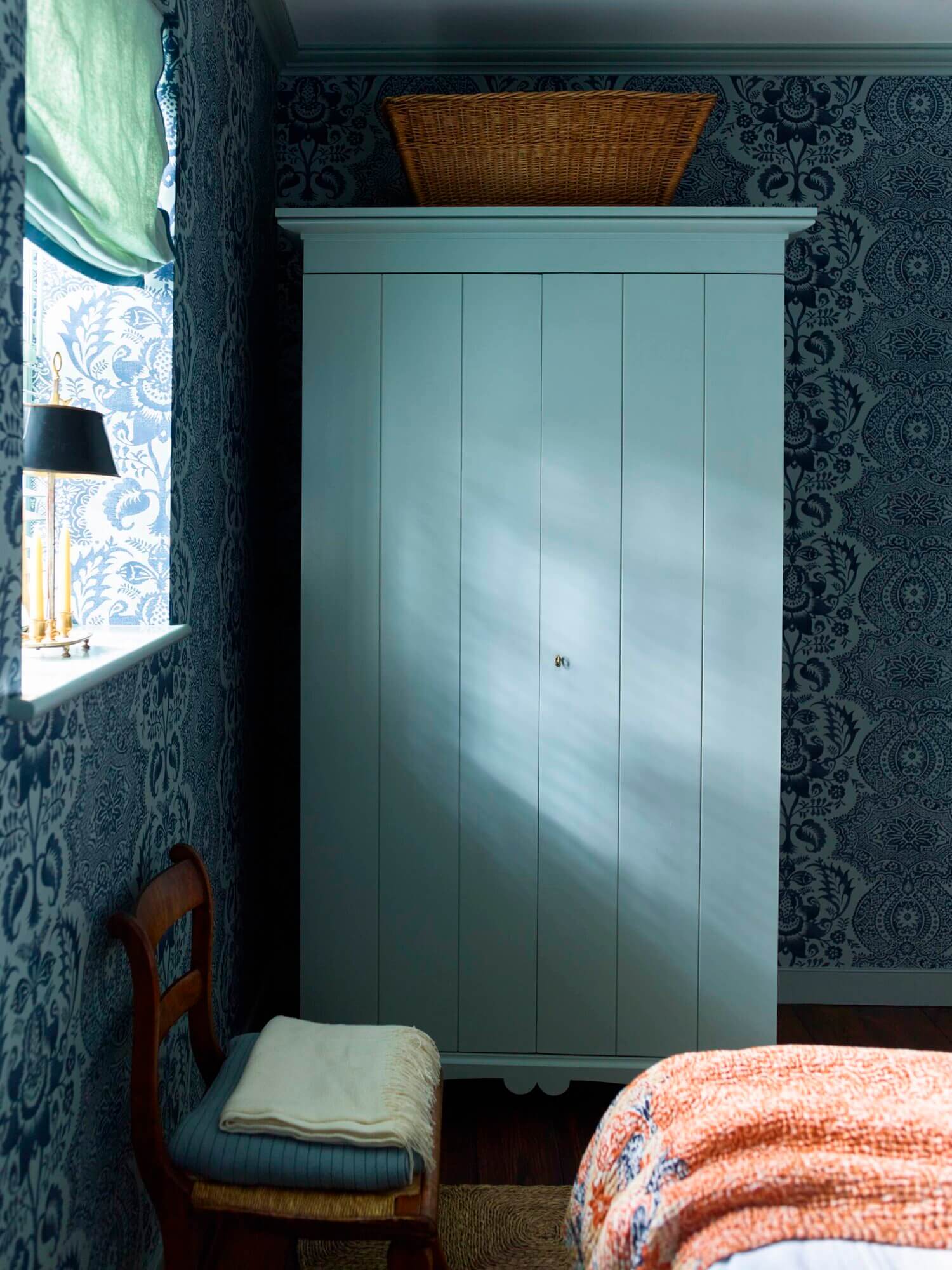 A Beautiful 19th-Century Carriage House Restoration in Charleston 19 19th century carriage house restoration charleston nordroom18 A Beautiful 19th-Century Carriage House Restoration in Charleston