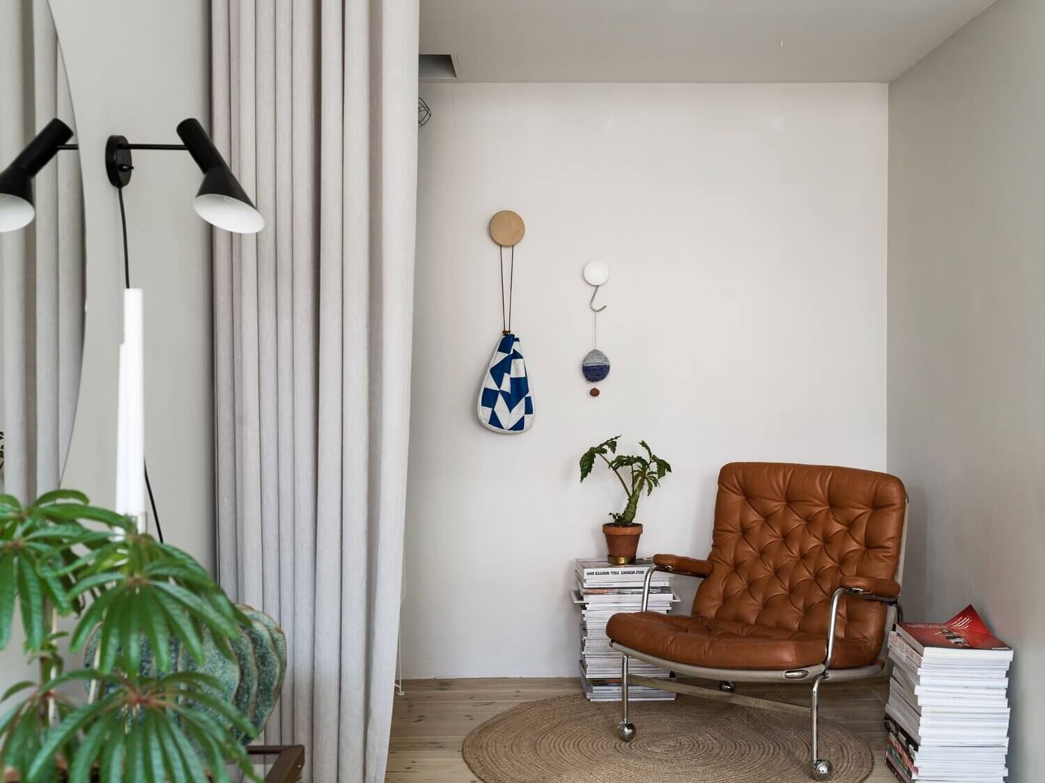 A Small Scandi Apartment with an Art-Filled Living Room 5 ASmallApartmentwithanArt FilledLivingRoom TheNordroom4 A Small Scandi Apartment with an Art-Filled Living Room