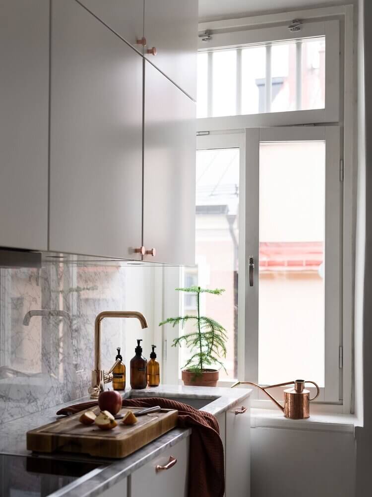 A Small Scandi Apartment with an Art-Filled Living Room 9 ASmallApartmentwithanArt FilledLivingRoom TheNordroom8 A Small Scandi Apartment with an Art-Filled Living Room