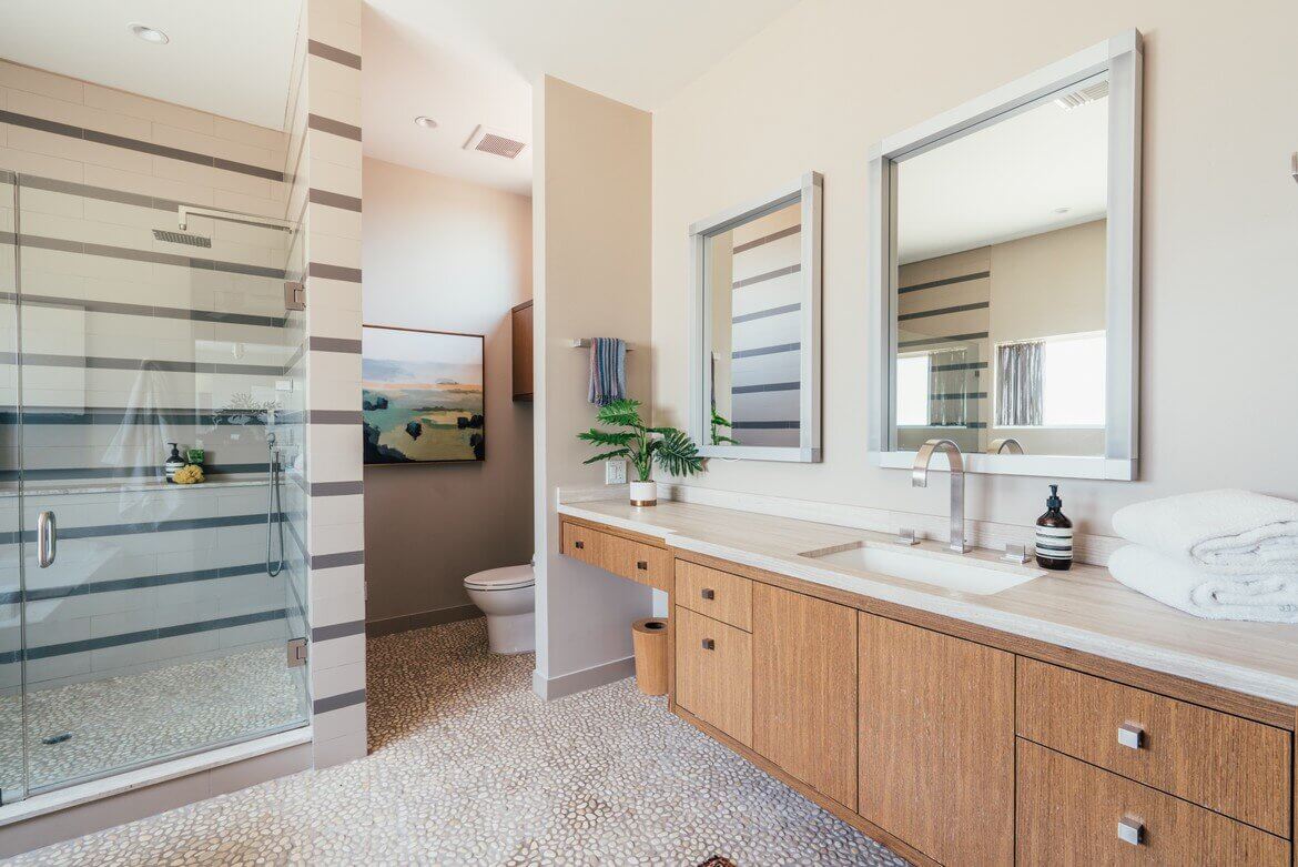 Emilia Clarke's Modern Architectural Home in Venice Is For Sale 22 EmiliaClarkesModernArchitecturalHomeinVeniceIsForSale TheNordroom21 Emilia Clarke's Modern Architectural Home in Venice Is For Sale