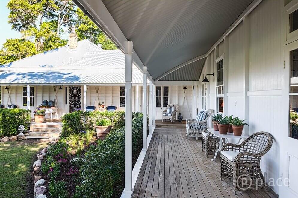 Interior Designer Anna Spiro Is Selling Her Colorful Eclectic Home 18 InteriorDesignerAnnaSpiroIsSellingHerColorfulEclecticHome TheNordroom16 Interior Designer Anna Spiro Is Selling Her Colorful Eclectic Home