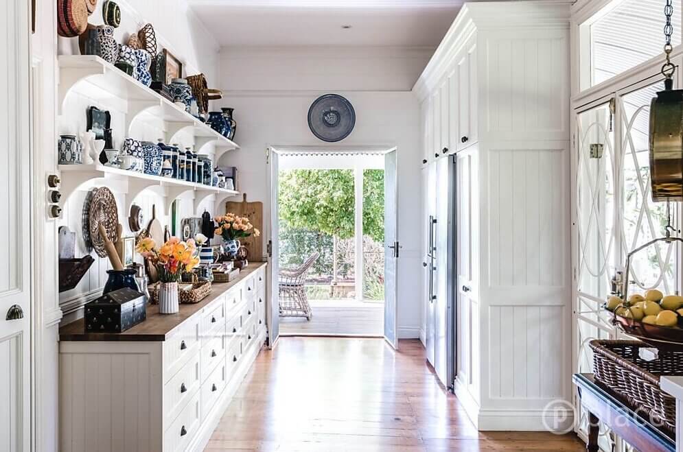 Interior Designer Anna Spiro Is Selling Her Colorful Eclectic Home 10 InteriorDesignerAnnaSpiroIsSellingHerColorfulEclecticHome TheNordroom8 Interior Designer Anna Spiro Is Selling Her Colorful Eclectic Home
