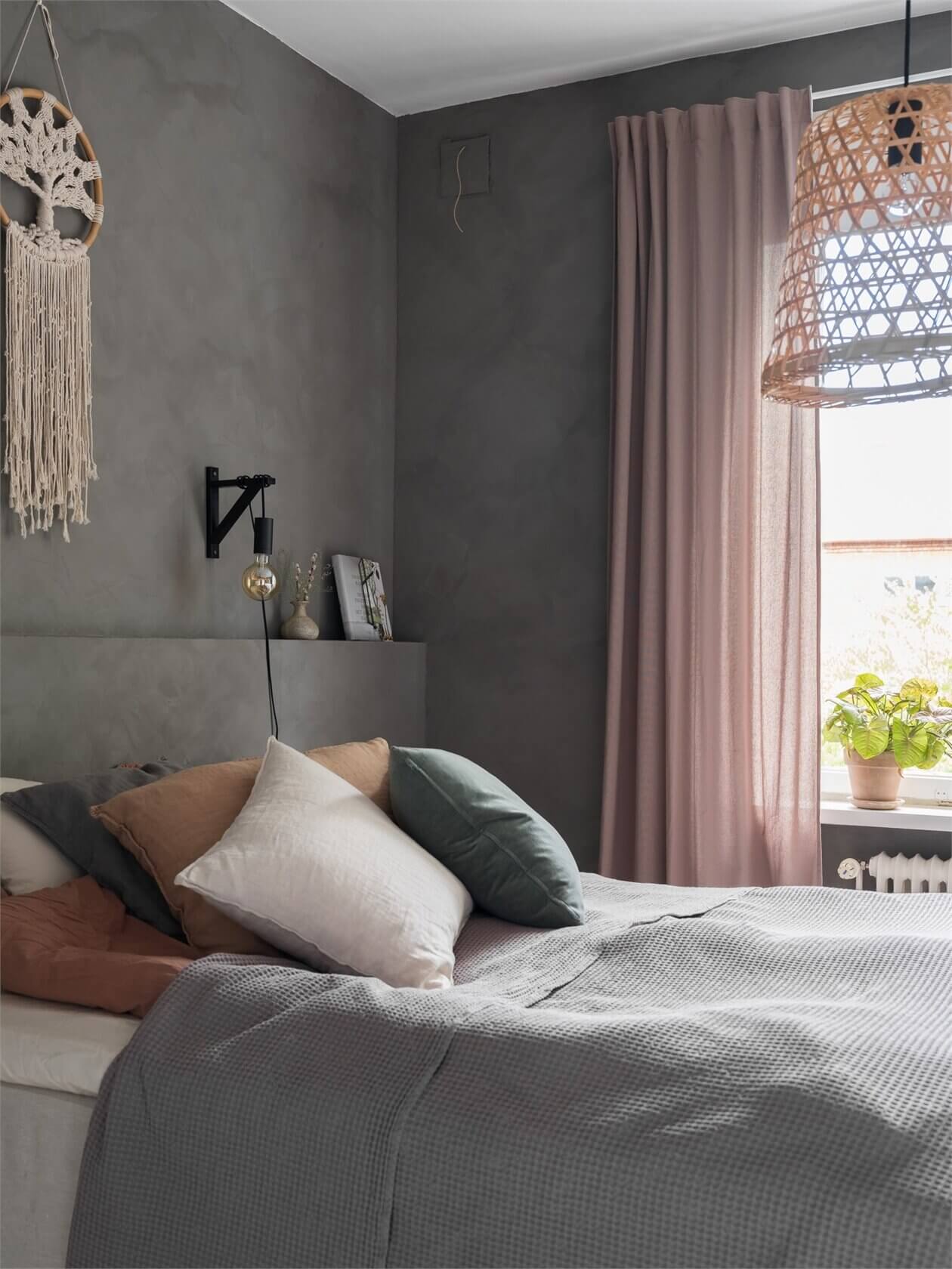 A Lovely Grey and Pink Scandinavian Apartment 15 grey pink scandinavian apartment nordroom14 A Lovely Grey and Pink Scandinavian Apartment