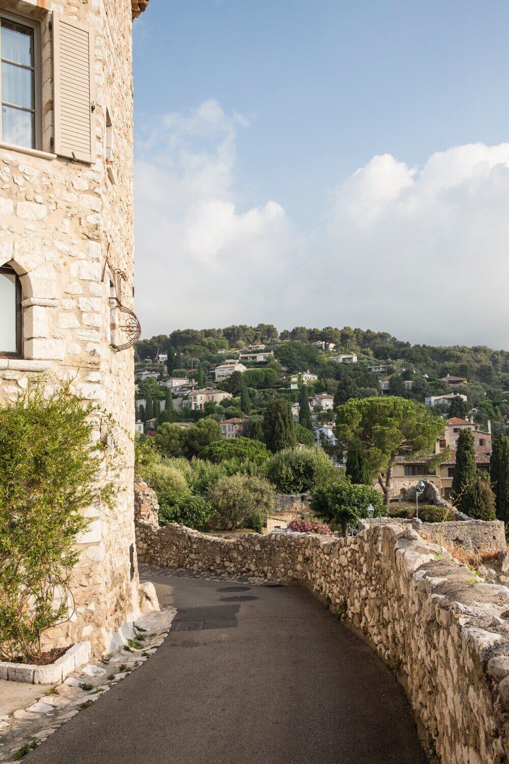 A Stunning Provence Airbnb in a Poet's 12th-Century Apartment 27 12th century provence airbnb apartment nordroom26 A Stunning Provence Airbnb in a Poet's 12th-Century Apartment