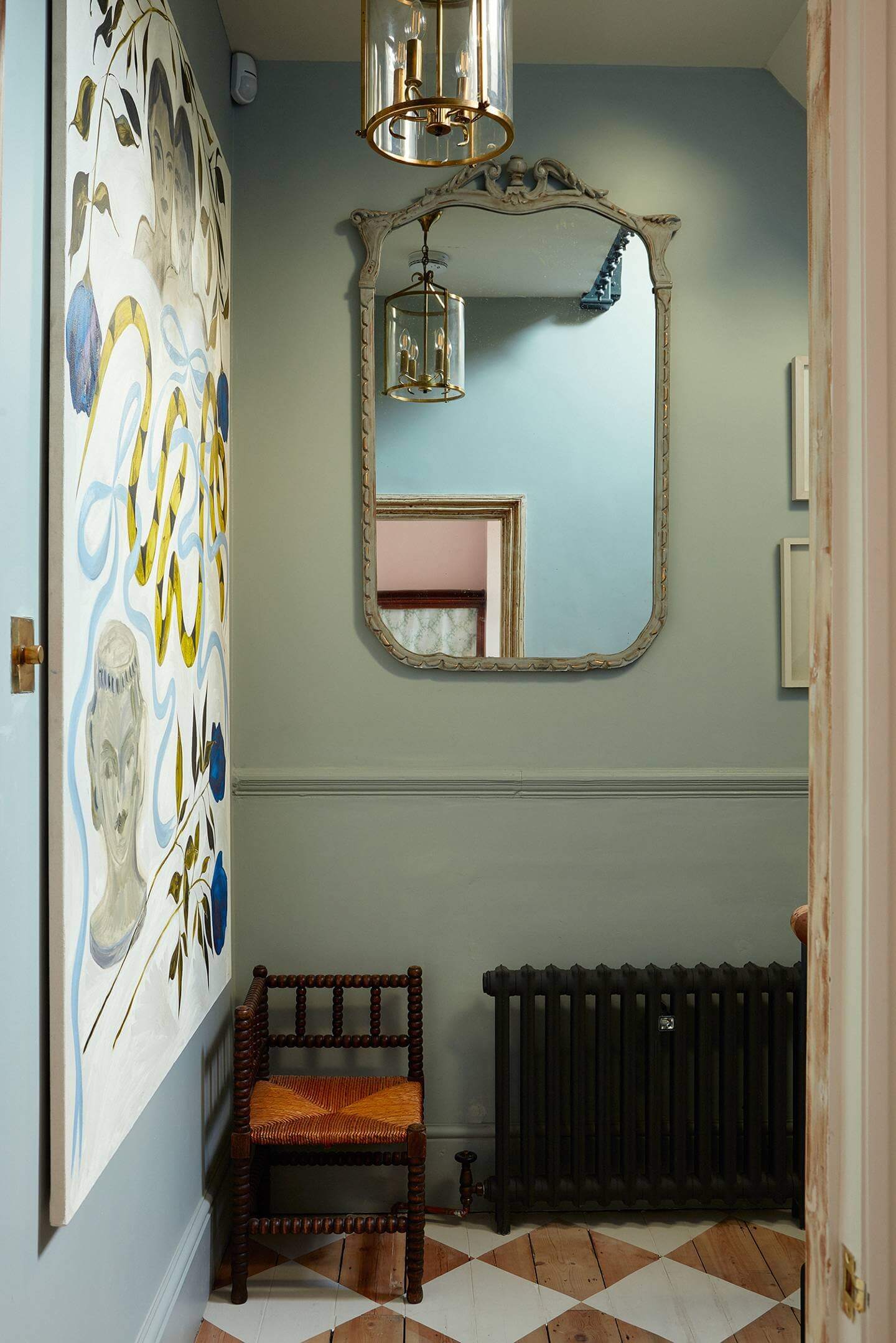 The Colorful Eclectic London Home of Designer Matilda Goad 23 colorful eclectic london home matilda goad nordroom23 The Colorful Eclectic London Home of Designer Matilda Goad