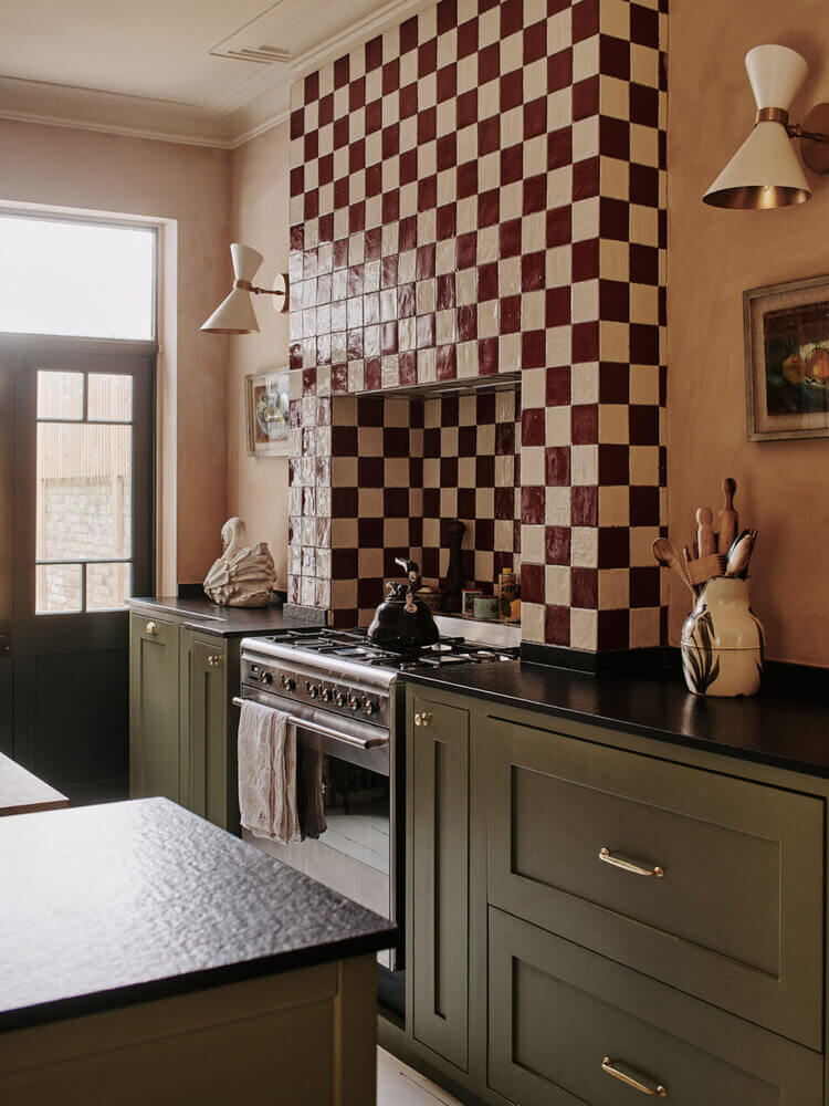 The Colorful Eclectic London Home of Designer Matilda Goad 5 colorful eclectic london home matilda goad nordroom4 The Colorful Eclectic London Home of Designer Matilda Goad