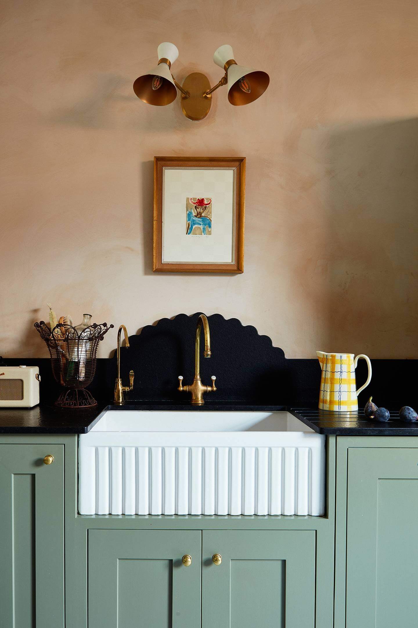 The Colorful Eclectic London Home of Designer Matilda Goad 7 colorful eclectic london home matilda goad nordroom6 The Colorful Eclectic London Home of Designer Matilda Goad