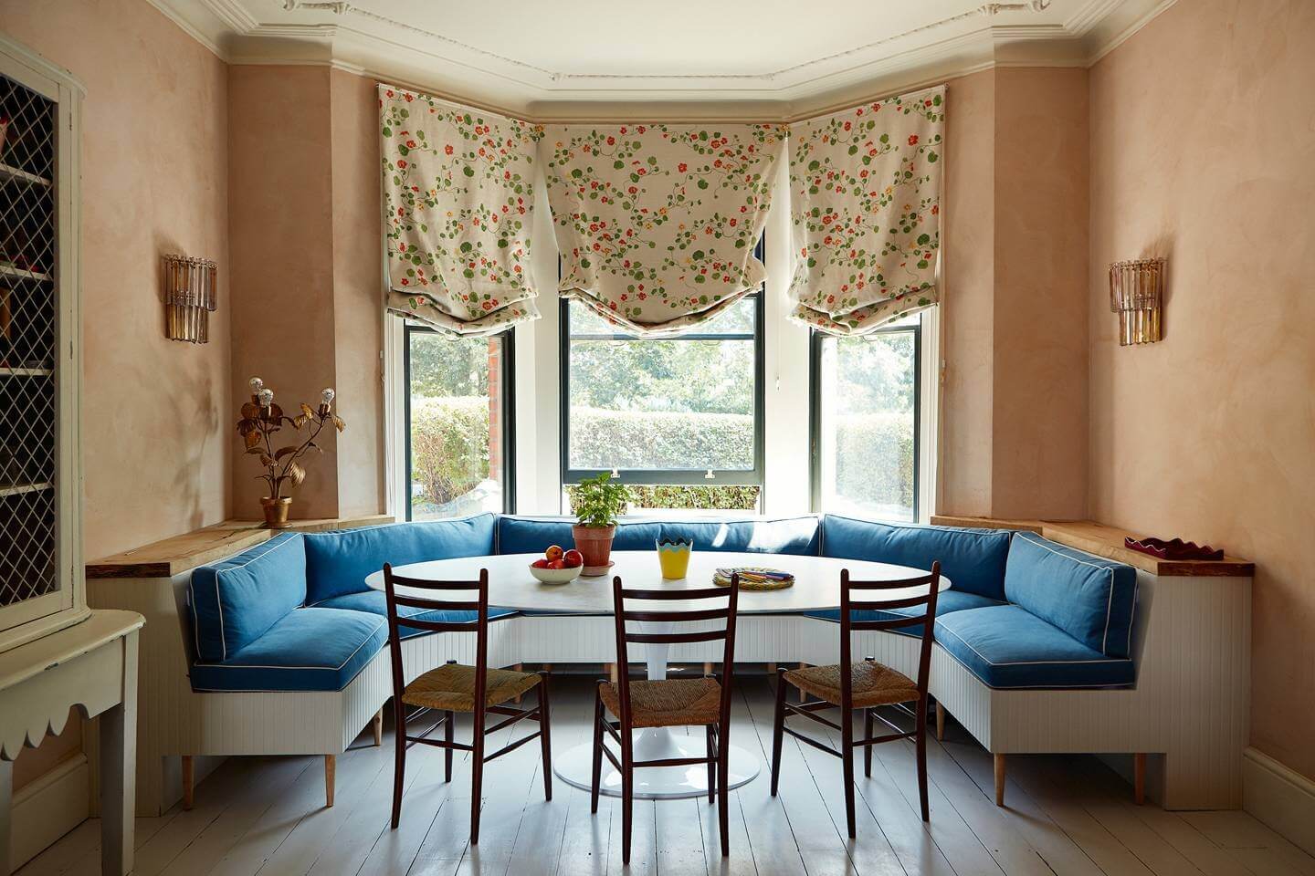 The Colorful Eclectic London Home of Designer Matilda Goad 9 colorful eclectic london home matilda goad nordroom8 The Colorful Eclectic London Home of Designer Matilda Goad