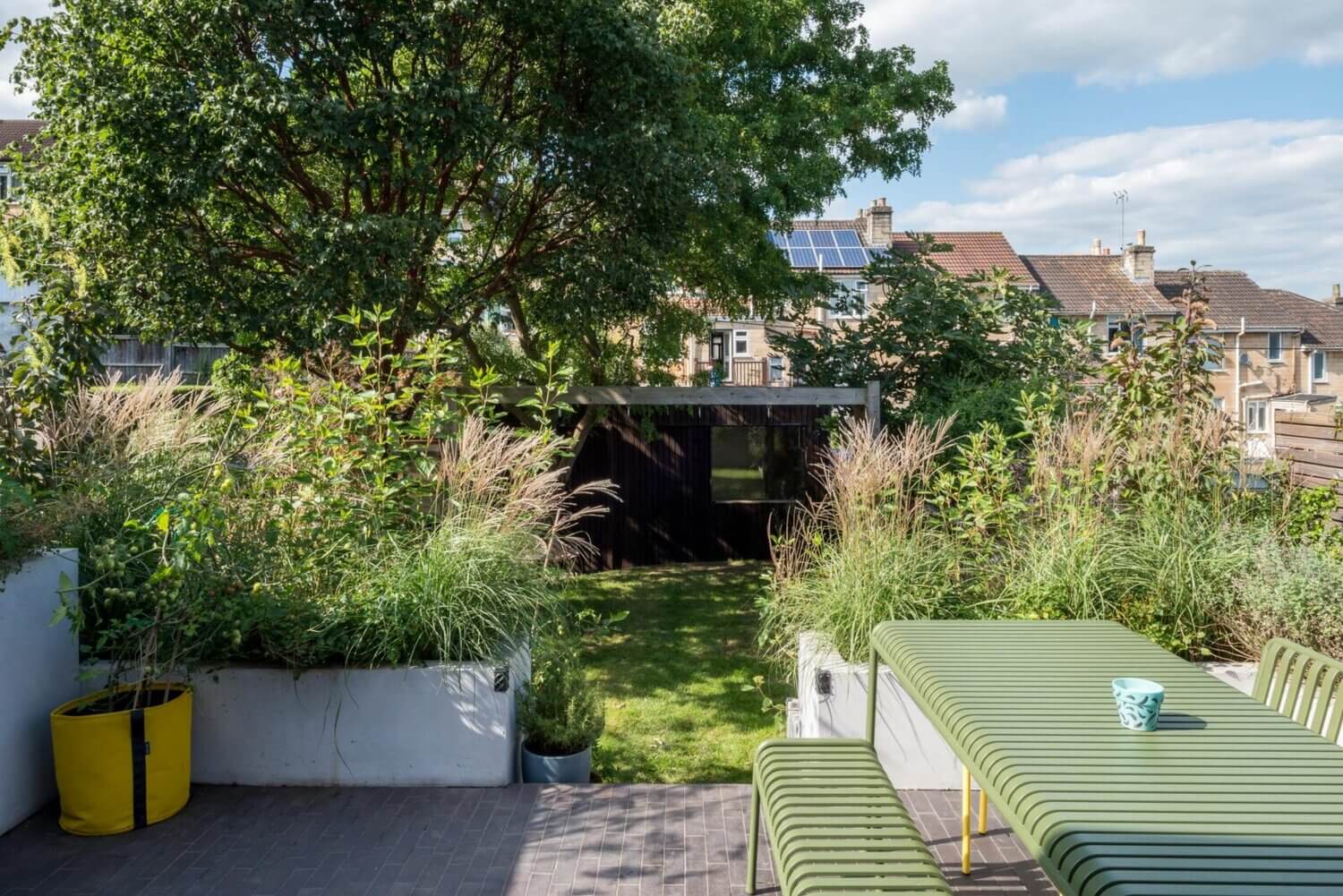 Colorful Design in a Victorian Home with a Modern Kitchen Extension 20 colorful victorian home modern kitchen extension nordroom19 Colorful Design in a Victorian Home with a Modern Kitchen Extension