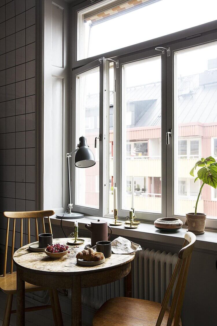 A Cool and Creative Art-Filled Apartment in Stockholm 3 creative art filled apartment stockholm nordroom2 A Cool and Creative Art-Filled Apartment in Stockholm