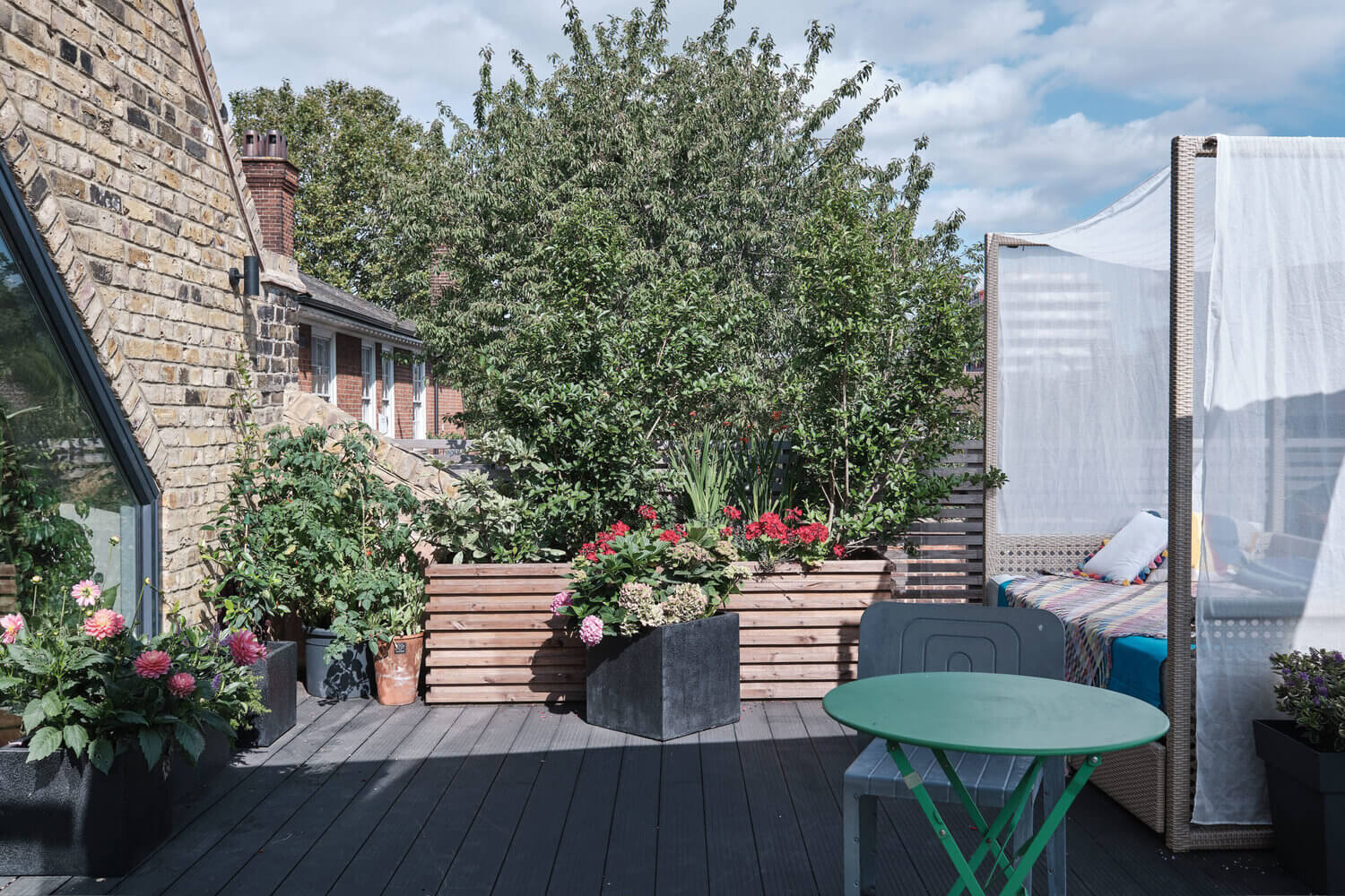 A Former Mission Hall Is Now A Creative Plant-Filled Home 25 former mission hall plant filled home nordroom24 A Former Mission Hall Is Now A Creative Plant-Filled Home