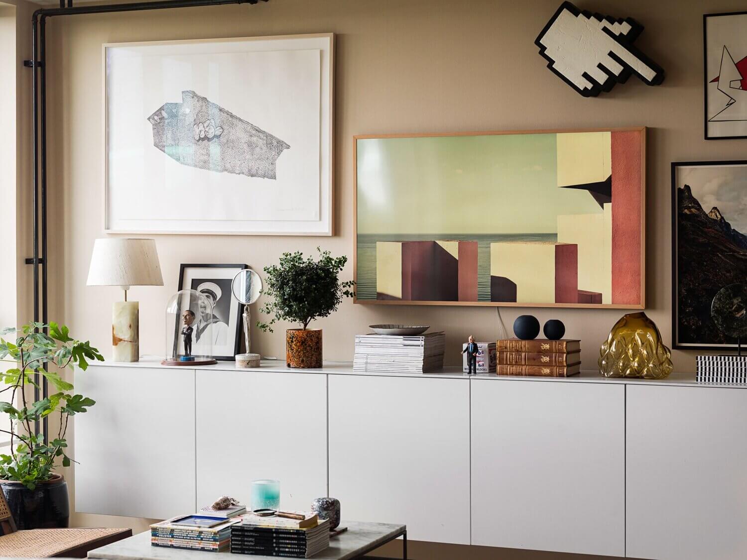 A Light Book-Filled Apartment With A Deep Blue Bedroom 6 light book filled apartment blue bedroom nordroom5 A Light Book-Filled Apartment With A Deep Blue Bedroom