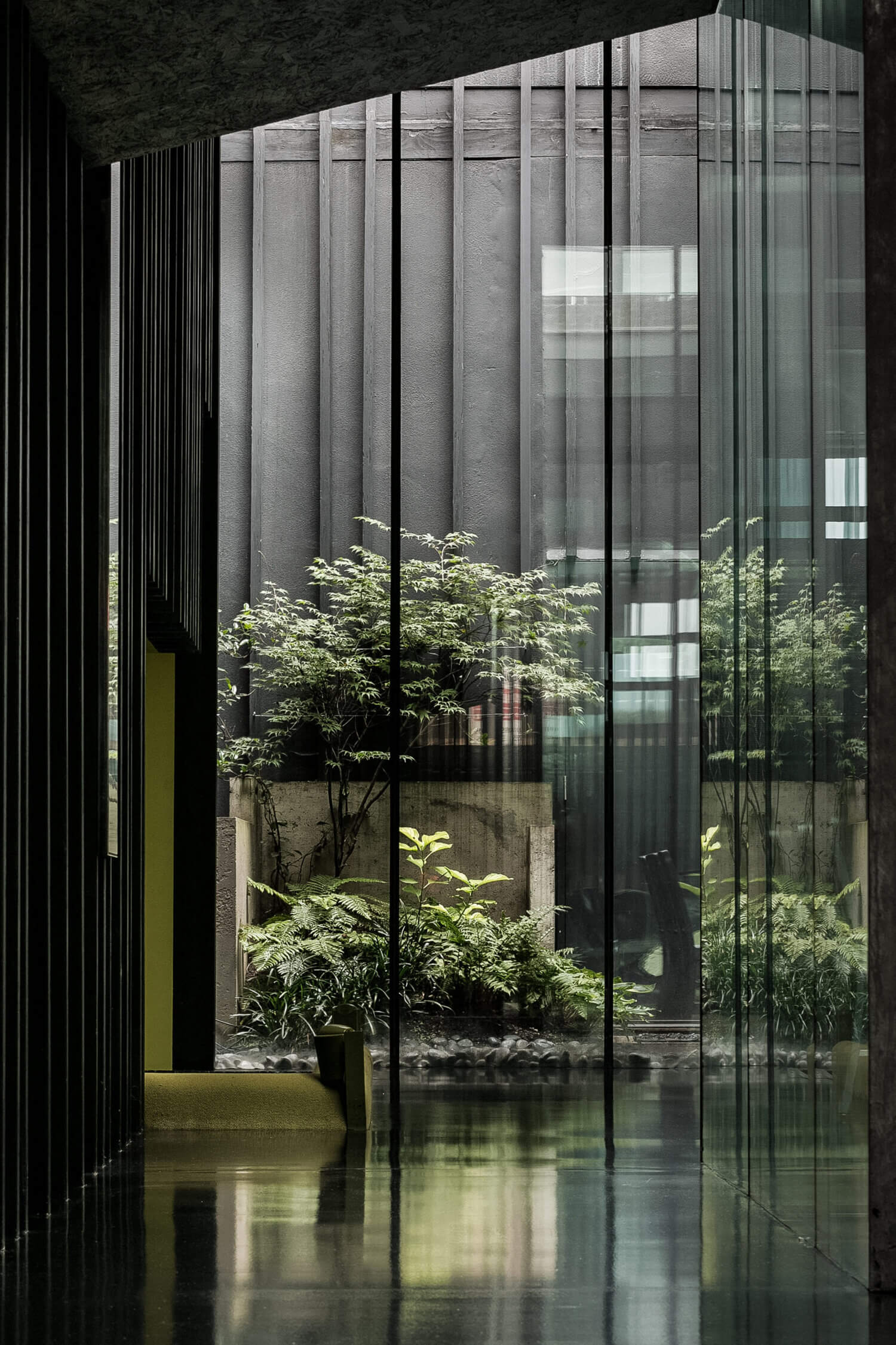 Lost House: A Dramatic Architectural Home Designed by Sir David Adjaye 9 lost house david adjaye nordroom8 Lost House: A Dramatic Architectural Home Designed by Sir David Adjaye