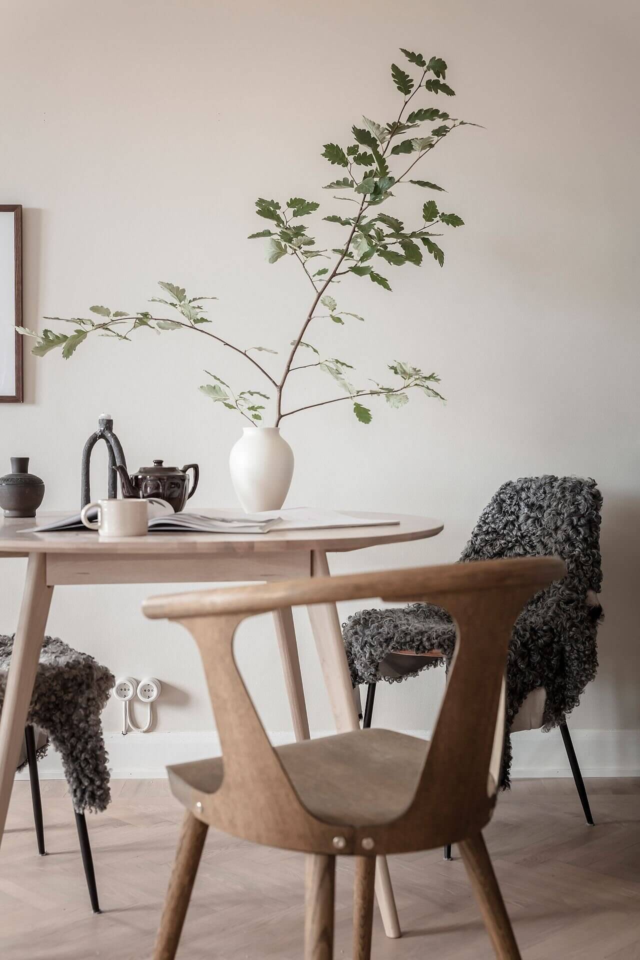 A Serene Scandi Apartment Painted In A Lovely Beige Hue 7 serene beige scandinavian apartment nordroom6 A Serene Scandi Apartment Painted In A Lovely Beige Hue