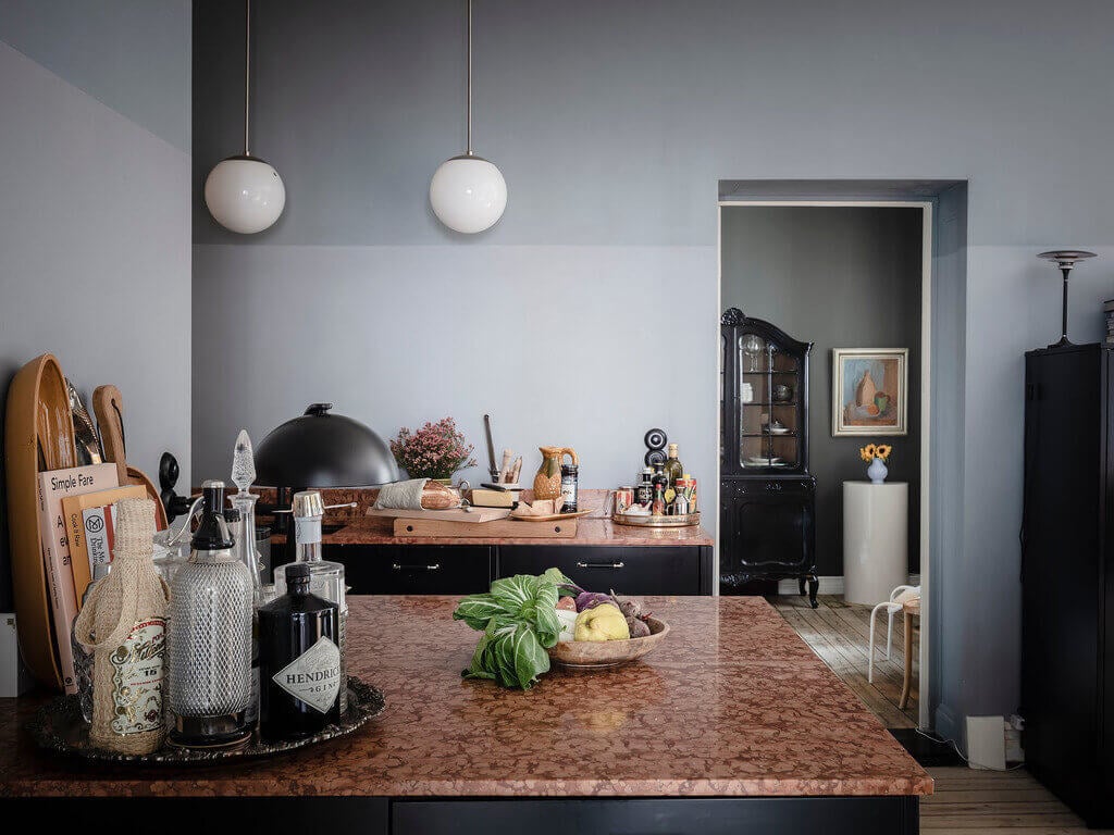 A Dark Green Painted Ceiling In An Art-Filled Apartment 11 ADarkGreenPaintedCeilinginanArt FilledApartment TheNordroom10 A Dark Green Painted Ceiling In An Art-Filled Apartment