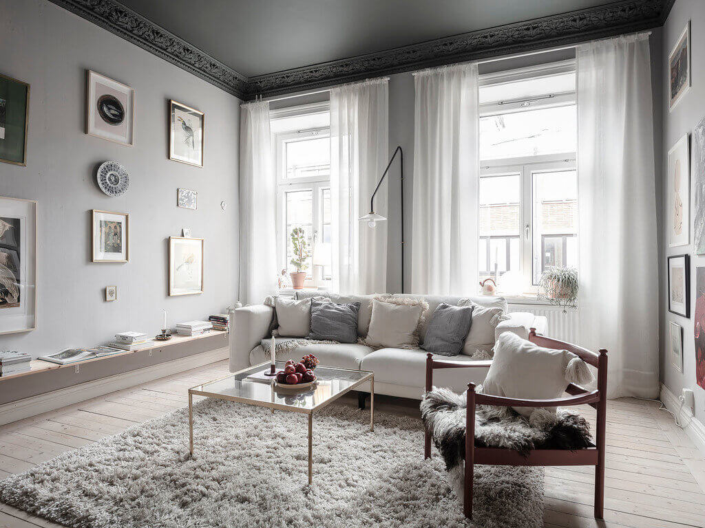 A Dark Green Painted Ceiling In An Art-Filled Apartment 5 ADarkGreenPaintedCeilinginanArt FilledApartment TheNordroom4 A Dark Green Painted Ceiling In An Art-Filled Apartment
