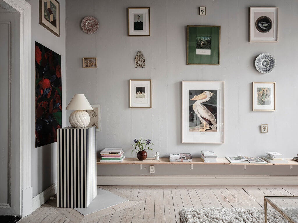 A Dark Green Painted Ceiling In An Art-Filled Apartment 7 ADarkGreenPaintedCeilinginanArt FilledApartment TheNordroom6 A Dark Green Painted Ceiling In An Art-Filled Apartment