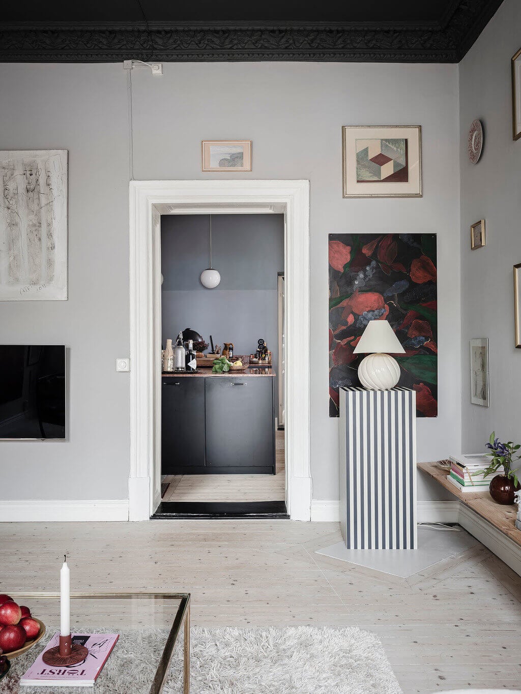 A Dark Green Painted Ceiling In An Art-Filled Apartment 9 ADarkGreenPaintedCeilinginanArt FilledApartment TheNordroom8 A Dark Green Painted Ceiling In An Art-Filled Apartment