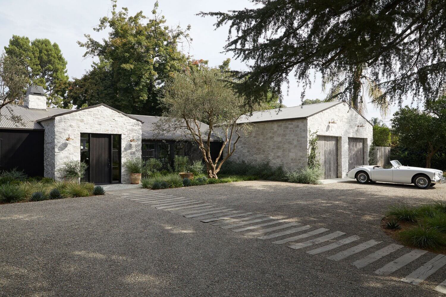 The Woodland Hills Family Home of Interior Designer Amber Lewis 10 TheWoodlandHillsFamilyHomeofInteriorDesignerAmberLewis TheNordroom10 The Woodland Hills Family Home of Interior Designer Amber Lewis