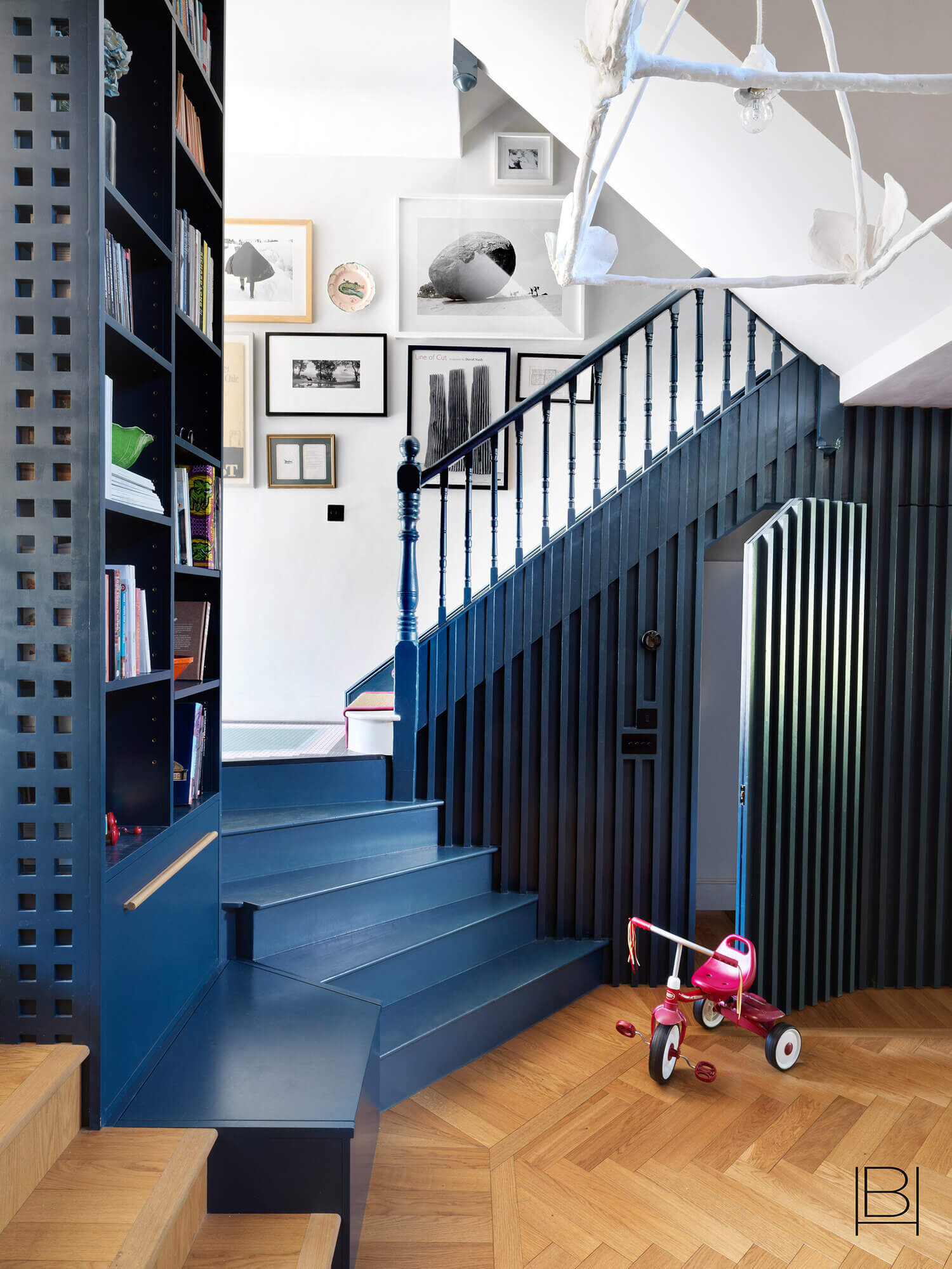 A Colorful London Family Home Designed By Beata Heuman 9 colorful london family home beata heuman nordroom8 A Colorful London Family Home Designed By Beata Heuman
