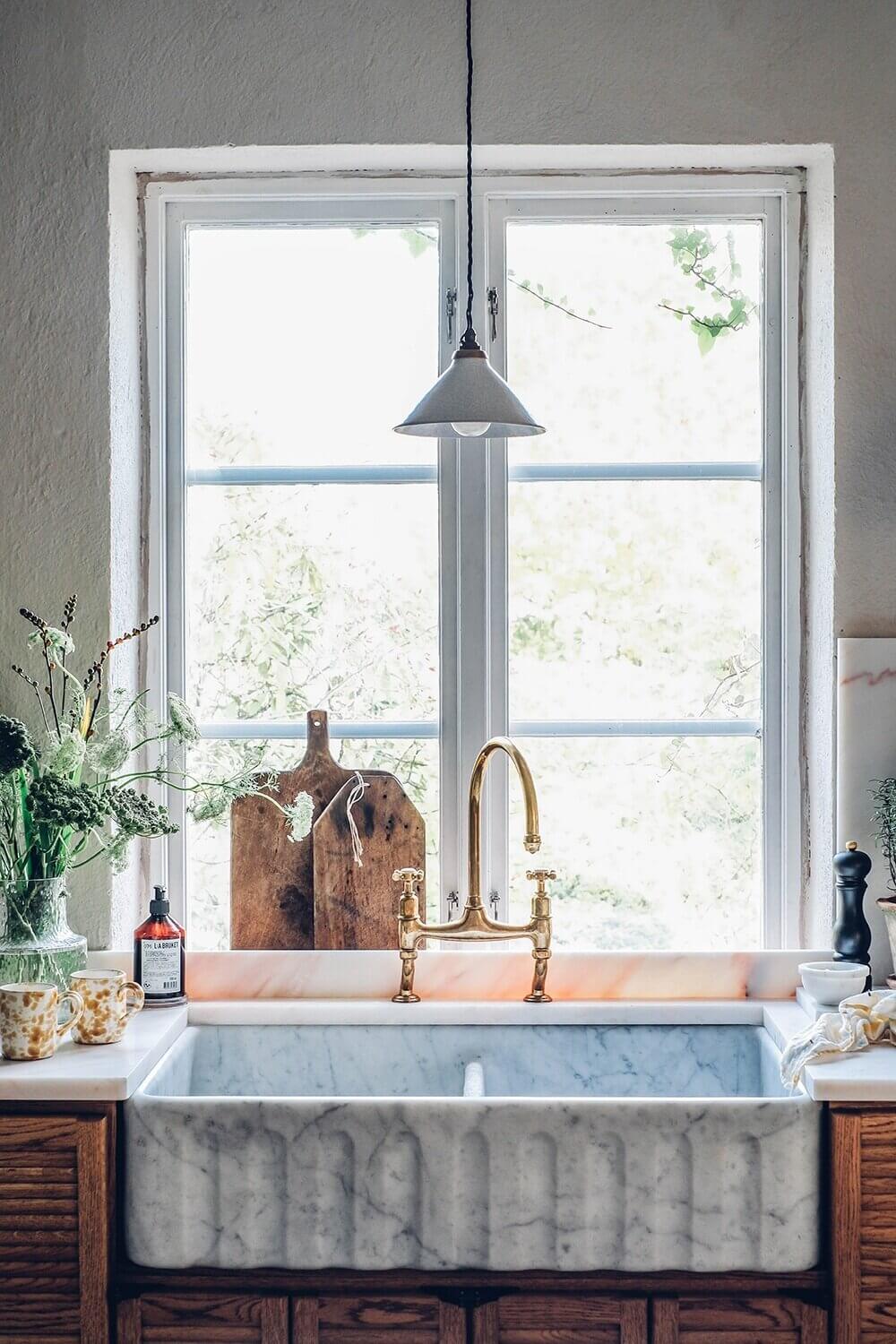A DeVOL Haberdasher Kitchen In A Swedish Countryside Cottage 4 devol haberdasher kitchen nordroom3 A DeVOL Haberdasher Kitchen In A Swedish Countryside Cottage