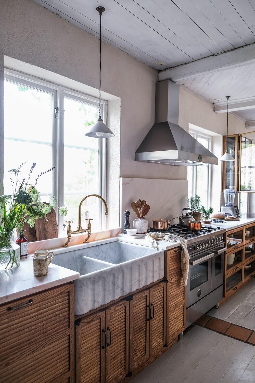 A DeVOL Haberdasher Kitchen In A Swedish Countryside Cottage 5 devol haberdasher kitchen nordroom4 A DeVOL Haberdasher Kitchen In A Swedish Countryside Cottage