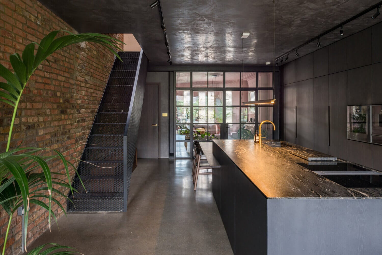 A Black Industrial Look With A Hint Of Pink In A London Townhouse 1 black industrial townhouse london nordroom A Black Industrial Look With A Hint Of Pink In A London Townhouse