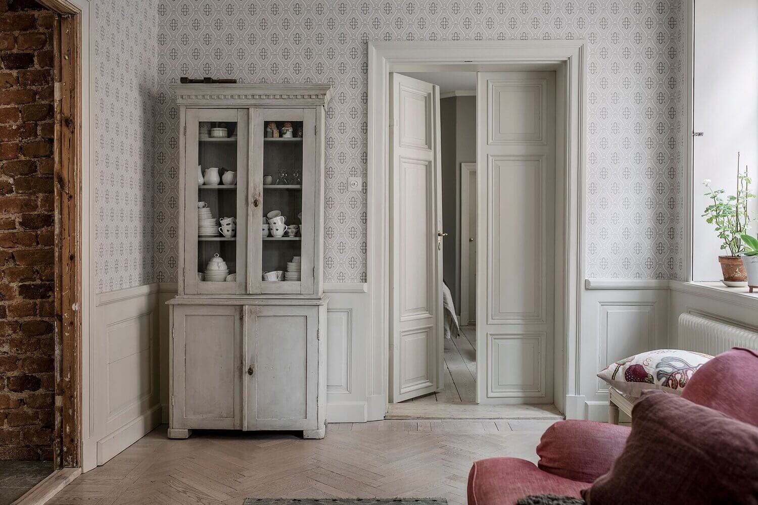 A Stockholm Apartment Packed With History And Charm 12 charming historic stockholm apartment nordroom11 A Stockholm Apartment Packed With History And Charm