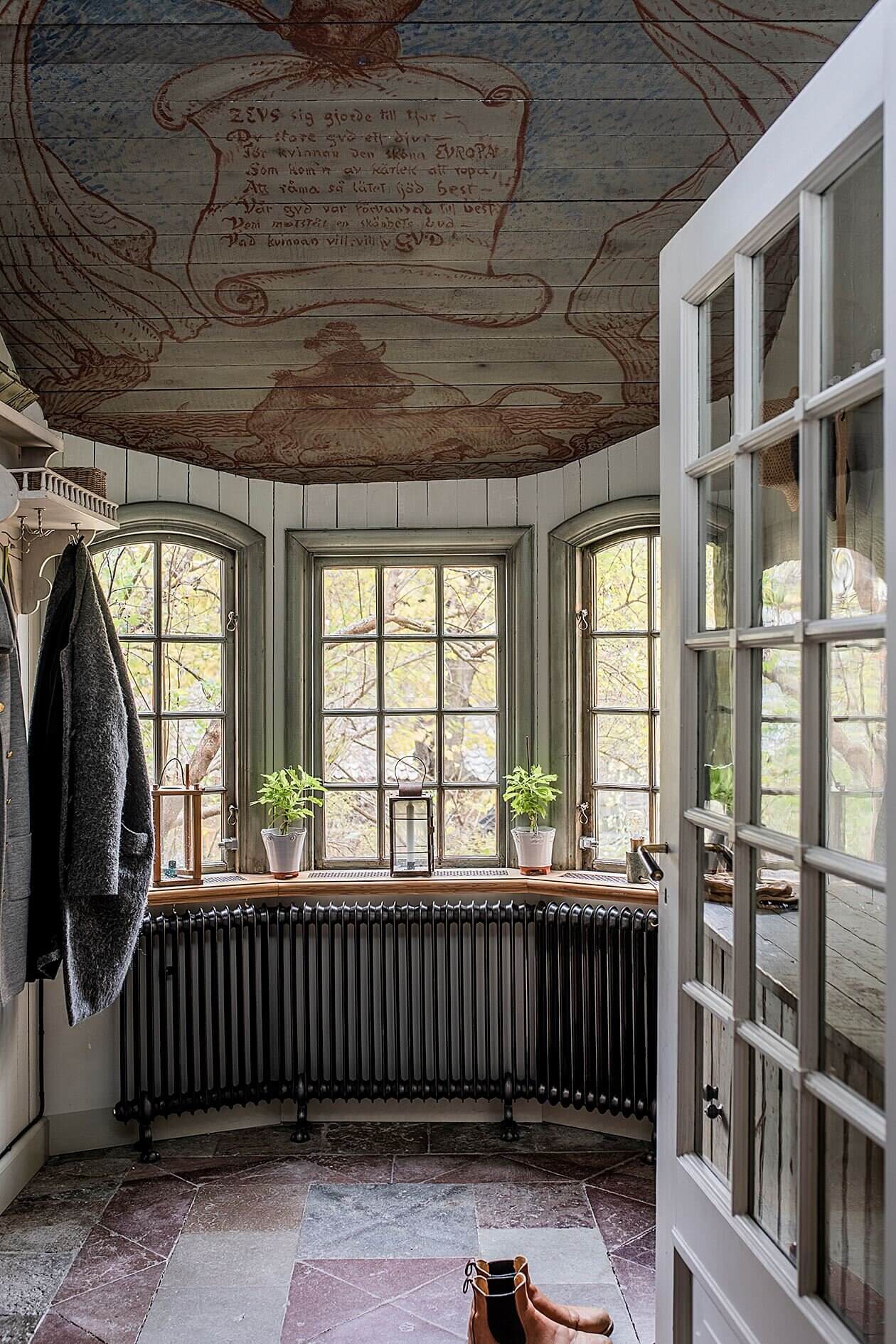 A Stockholm Apartment Packed With History And Charm 23 charming historic stockholm apartment nordroom22 A Stockholm Apartment Packed With History And Charm