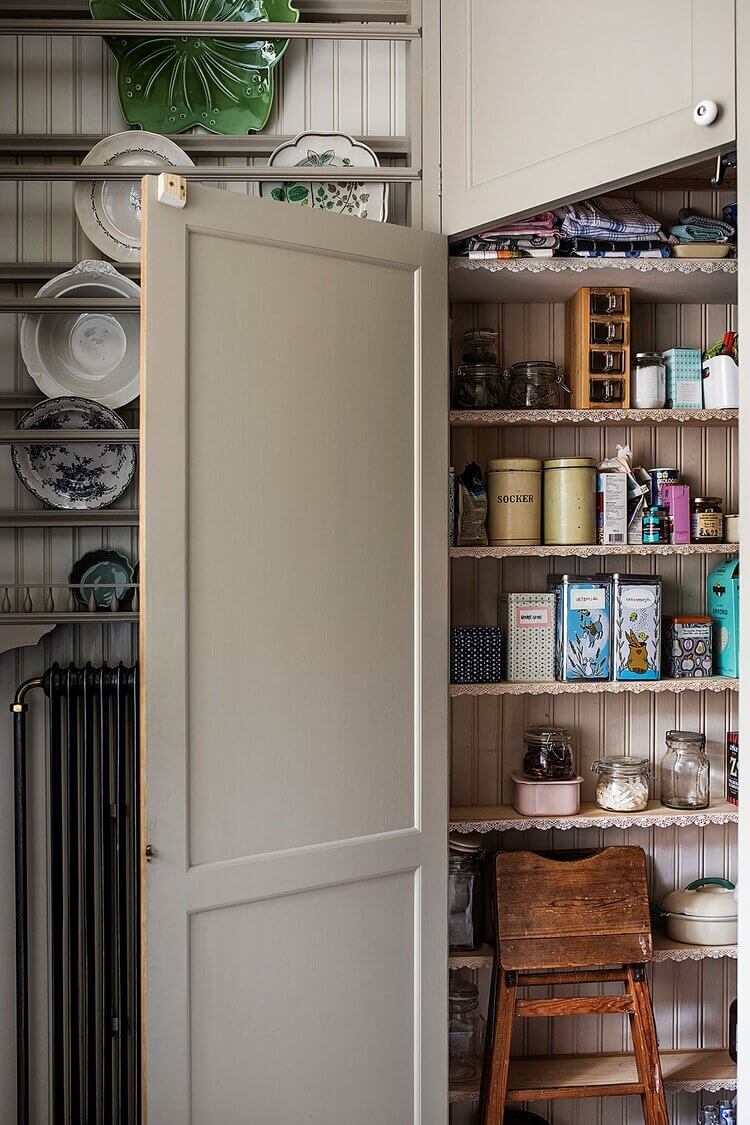 A Stockholm Apartment Packed With History And Charm 8 charming historic stockholm apartment nordroom7 A Stockholm Apartment Packed With History And Charm