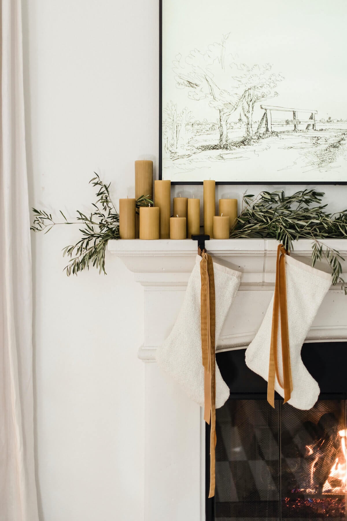 A Beautiful Natural Holiday Home Filled With Greenery 3 natural holiday home greenery nordroom2 A Beautiful Natural Holiday Home Filled With Greenery