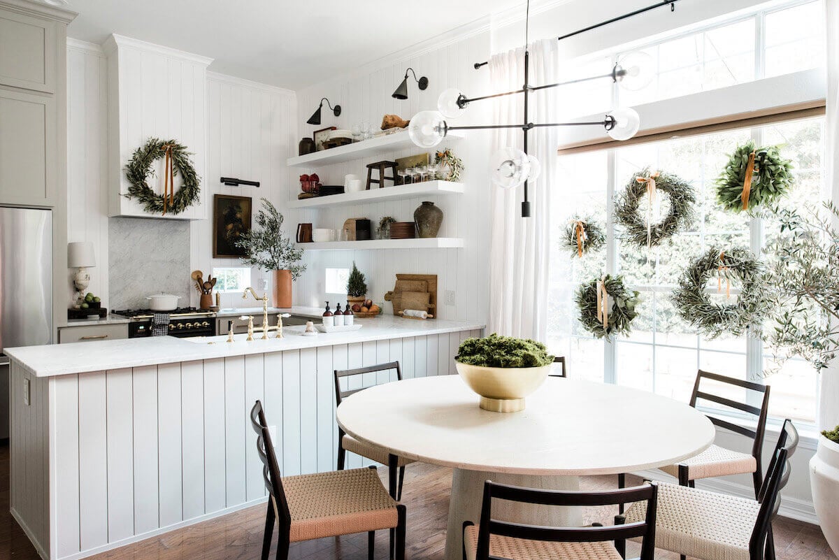 A Beautiful Natural Holiday Home Filled With Greenery 6 natural holiday home greenery nordroom5 A Beautiful Natural Holiday Home Filled With Greenery