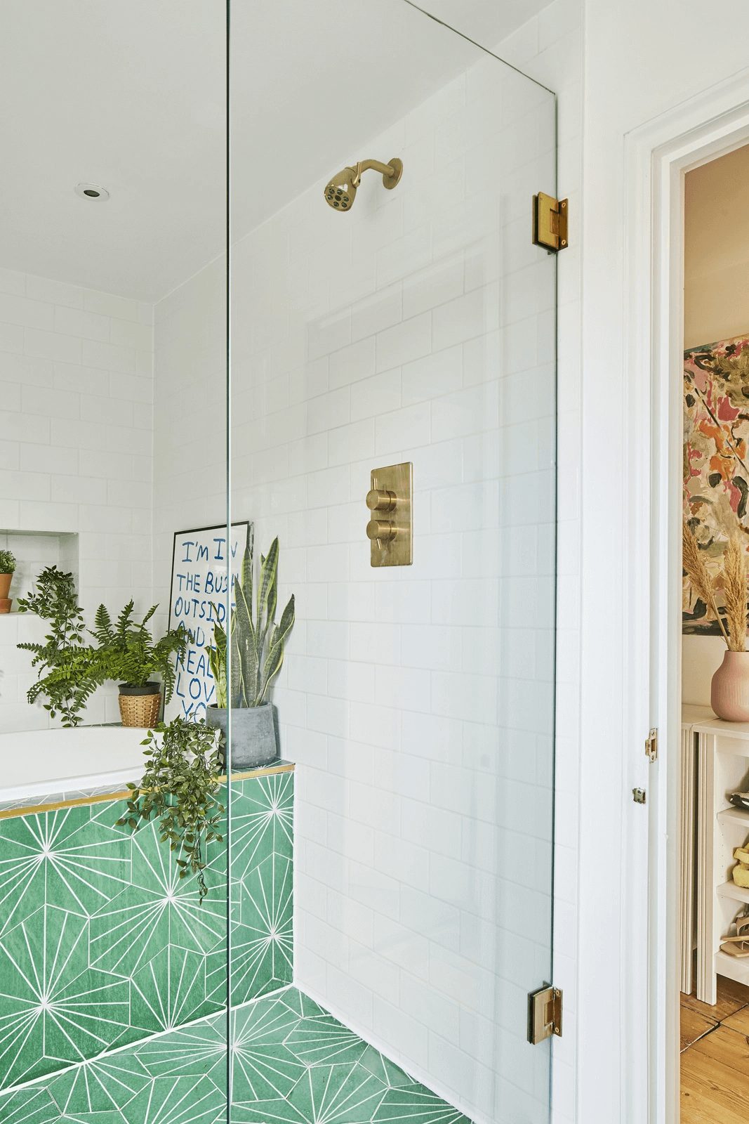 Neutral Tones in an Art-Filled Victorian Home with Surprising Bathrooms 21 neutral art filled victorian home nordroom21 1 Neutral Tones in an Art-Filled Victorian Home with Surprising Bathrooms
