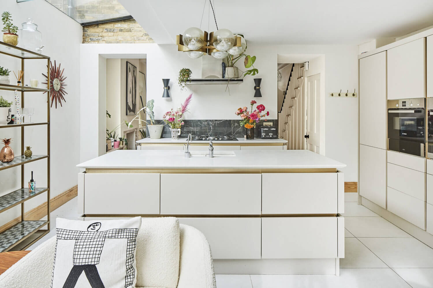 Neutral Tones in an Art-Filled Victorian Home with Surprising Bathrooms 6 neutral art filled victorian home nordroom5 Neutral Tones in an Art-Filled Victorian Home with Surprising Bathrooms